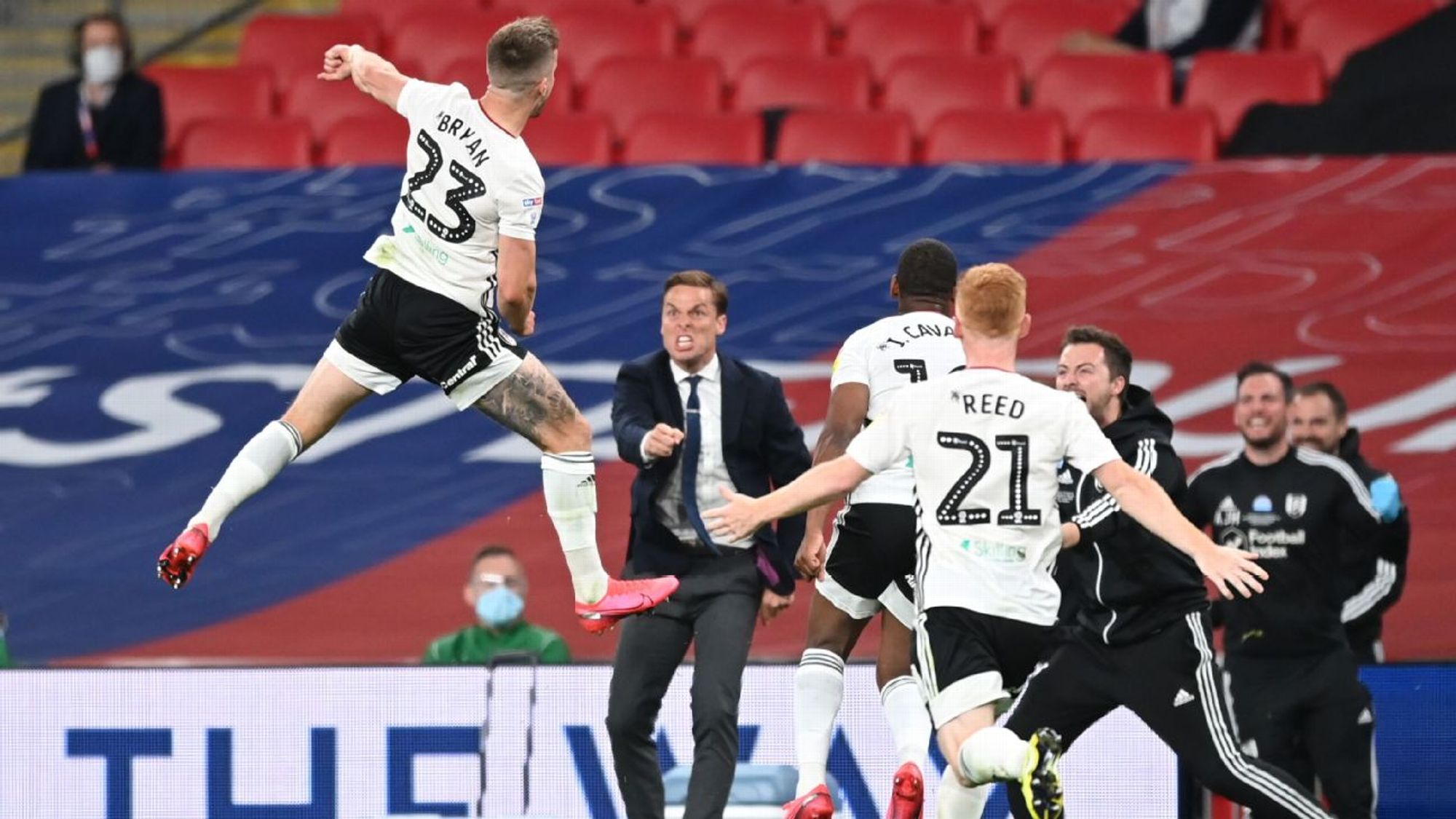 偶尔会闪现 偶尔会闪现